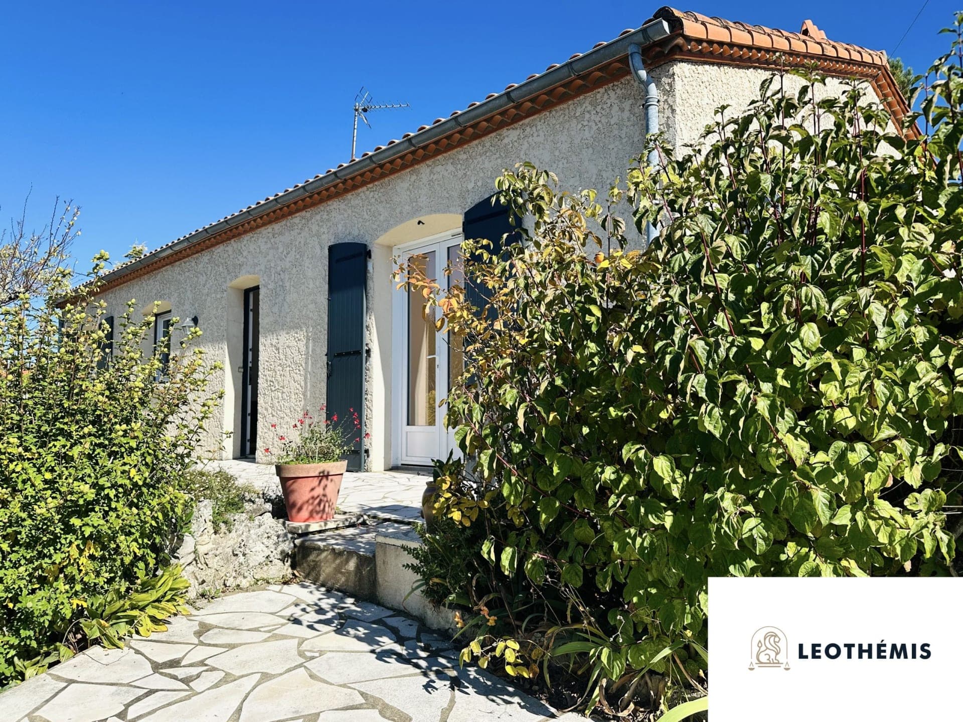 MAISON PLAIN-PIED - PROCHE BAIE DE NAUZAN - Vaux-sur-Mer - photo 1 sur 25