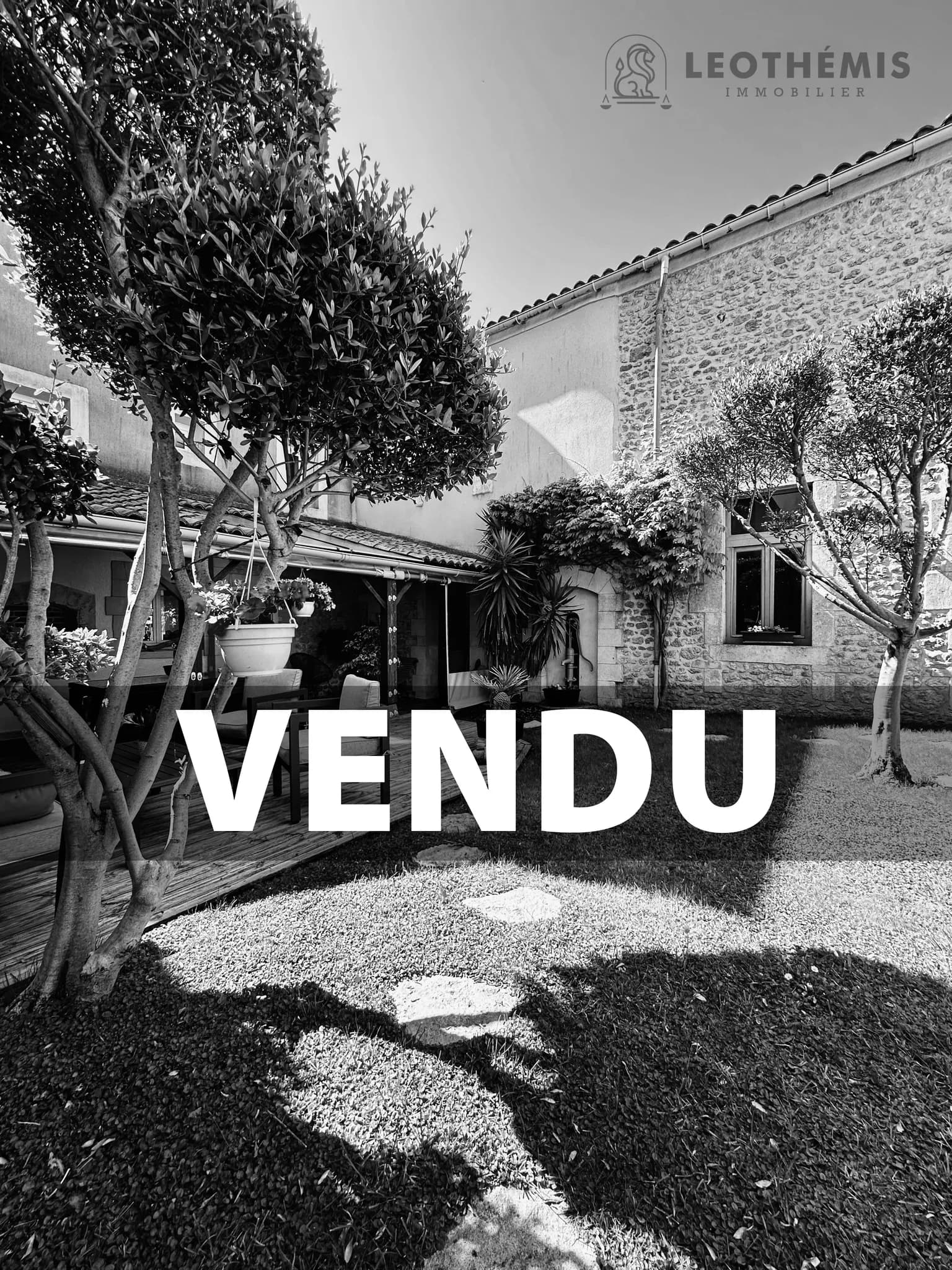 MAISON DE VILLE RÉNOVÉE & SON JARDIN - Marennes - photo 1 sur 14