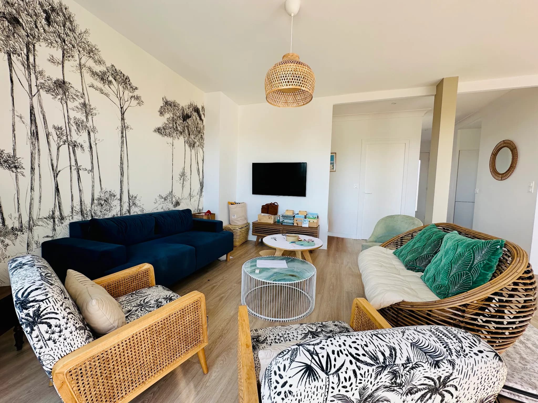 APPARTEMENT RÉNOVÉ AVEC APERÇU MER – PROXIMITÉ PONTAILLAC - Vaux-sur-Mer
