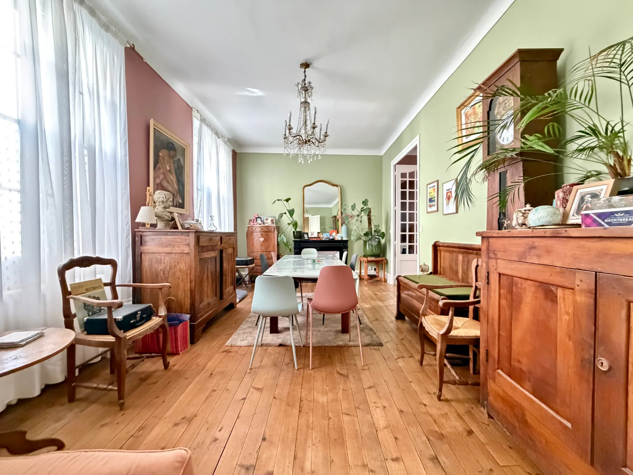 MAISON DE VILLE AVEC CARACTÈRE - Cognac - photo 1 sur 21